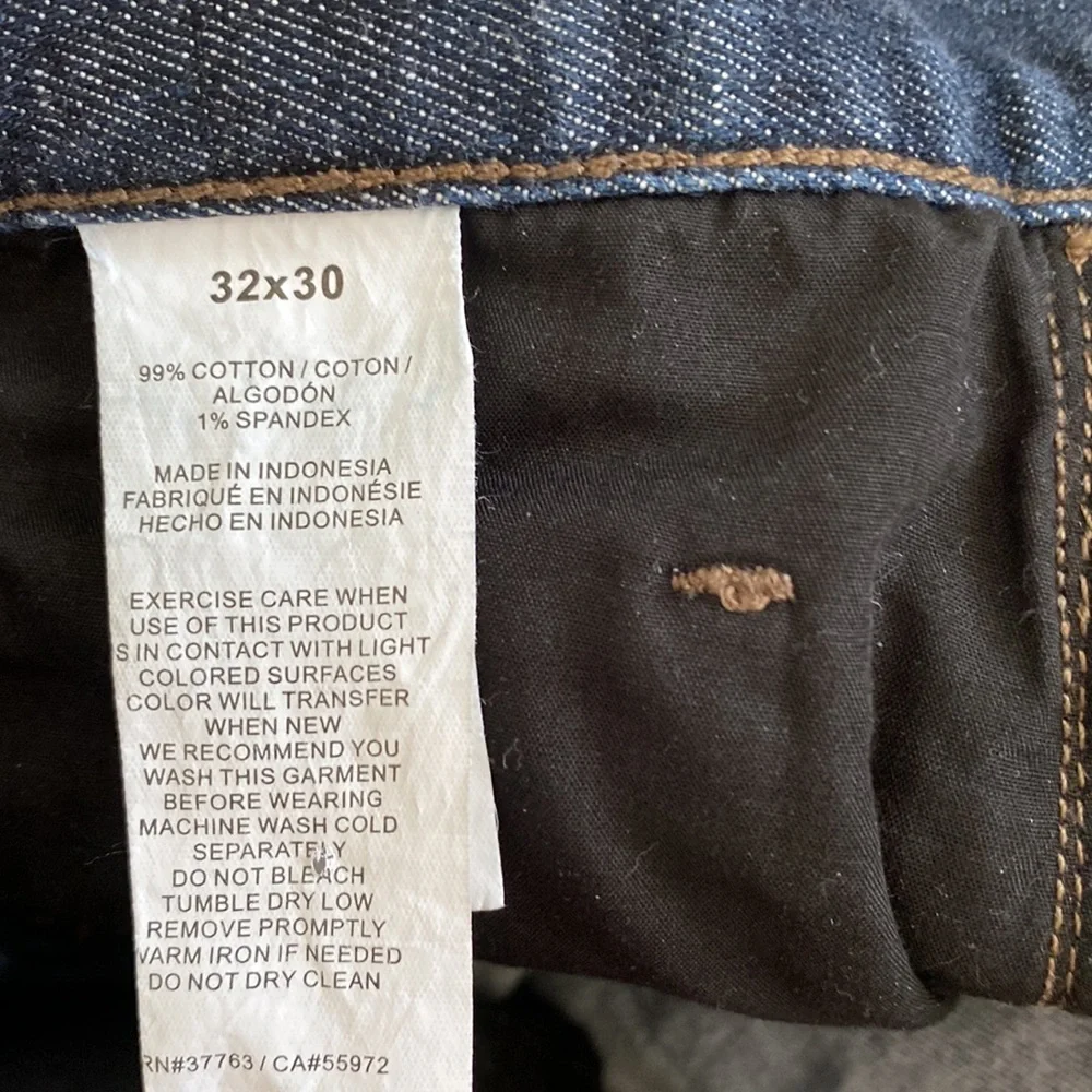 Perry Ellis SLIM FIT MEDIUM WASH DENIM JEANS - Picture 8 of 10